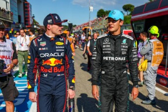 Russell: Verstappennel is tárgyal a Mercedes