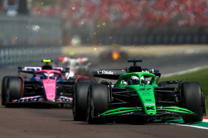 F1: Riválist ültet autójába a csapat, hogy betartsák a szabályt