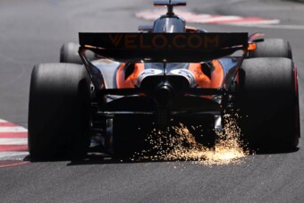 Új szabály az F1-ben a tűzveszély ellen