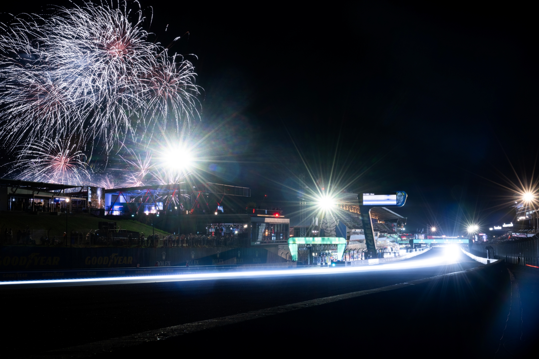 Le Mans 24 Hours - Race | Vezess | Vezess