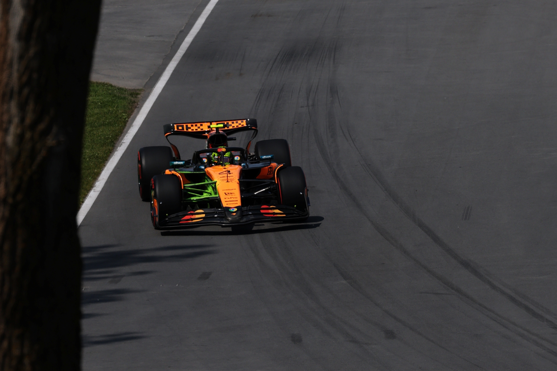 F1: Ilyen rosszul még nem kezdett a McLaren