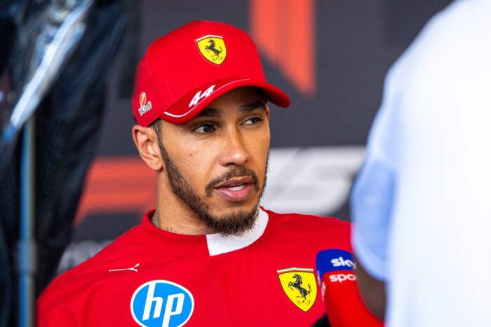 F1: Már annak is örül Hamilton, hogy nem egy perc a hátránya 2