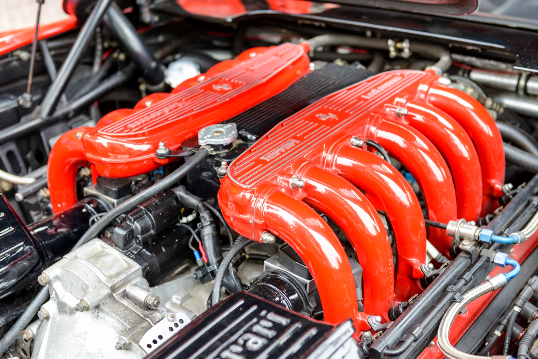 Ferrari Testarossa V12 engine | Vezess | Vezess