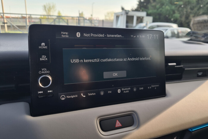 Létezik, de drága a 4,6 litert fogyasztó családi autó 14 | Vezess Létezik, de drága a 4,6 litert fogyasztó családi autó 14