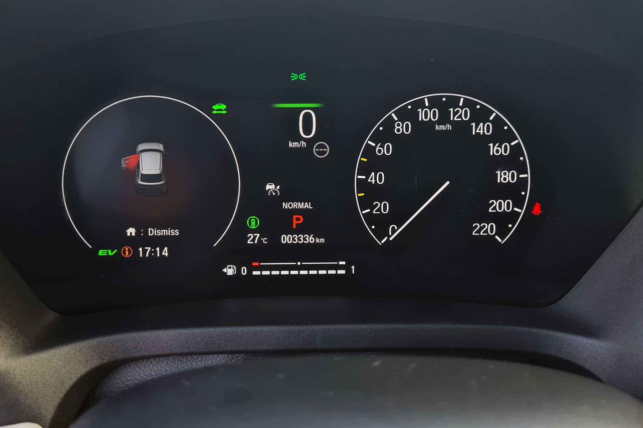 honda_hrv_belsejetelos-7 | Vezess | Vezess
