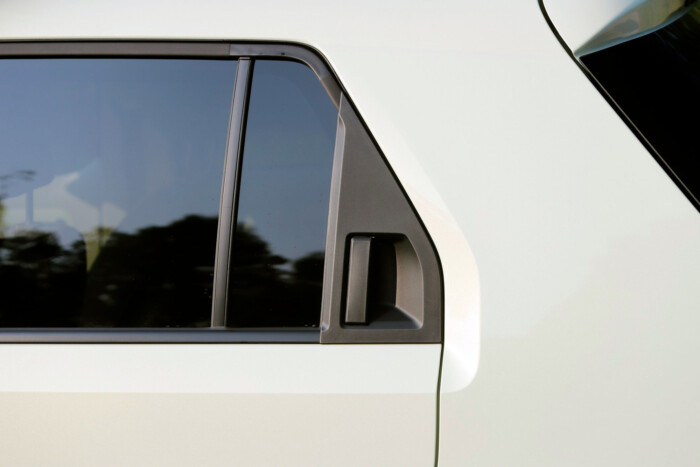 Takarékos, apró villanyautó nagy tudással 8