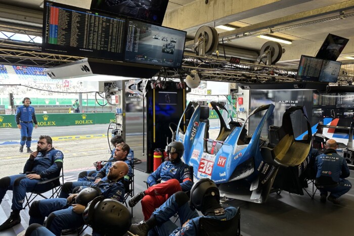 Kulisszatitkok a legbrutálisabb versenyről: nem a pályán zajlik az igazi harc 9