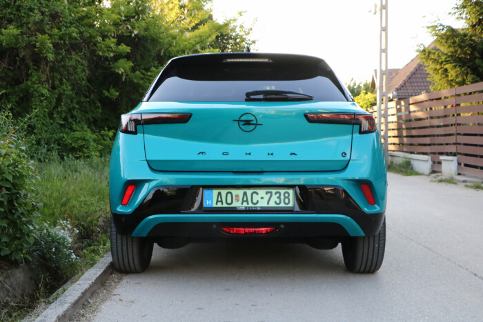 Tudja, amit kell a megújult városi Opel 6 | Vezess Tudja, amit kell a megújult városi Opel 6