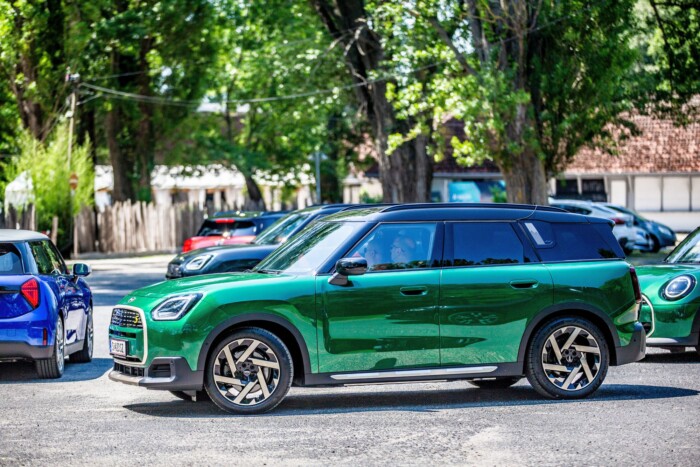 Elektromos MINI-k lepték el a Balatont – Mi is beültünk 11 | Vezess Elektromos MINI-k lepték el a Balatont – Mi is beültünk 11