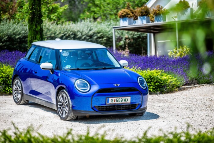 Elektromos MINI-k lepték el a Balatont – Mi is beültünk 6 | Vezess Elektromos MINI-k lepték el a Balatont – Mi is beültünk 6