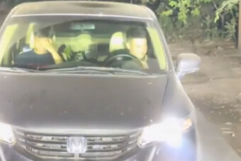 Ilyen egy LED-háború a kínai autósok között, itt több retina kiégett