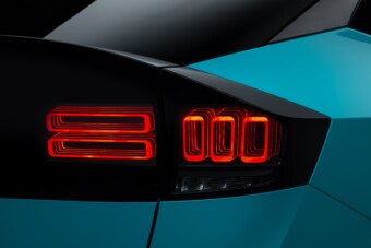 Sportautós részletek vadítják ezt a családi Nissant