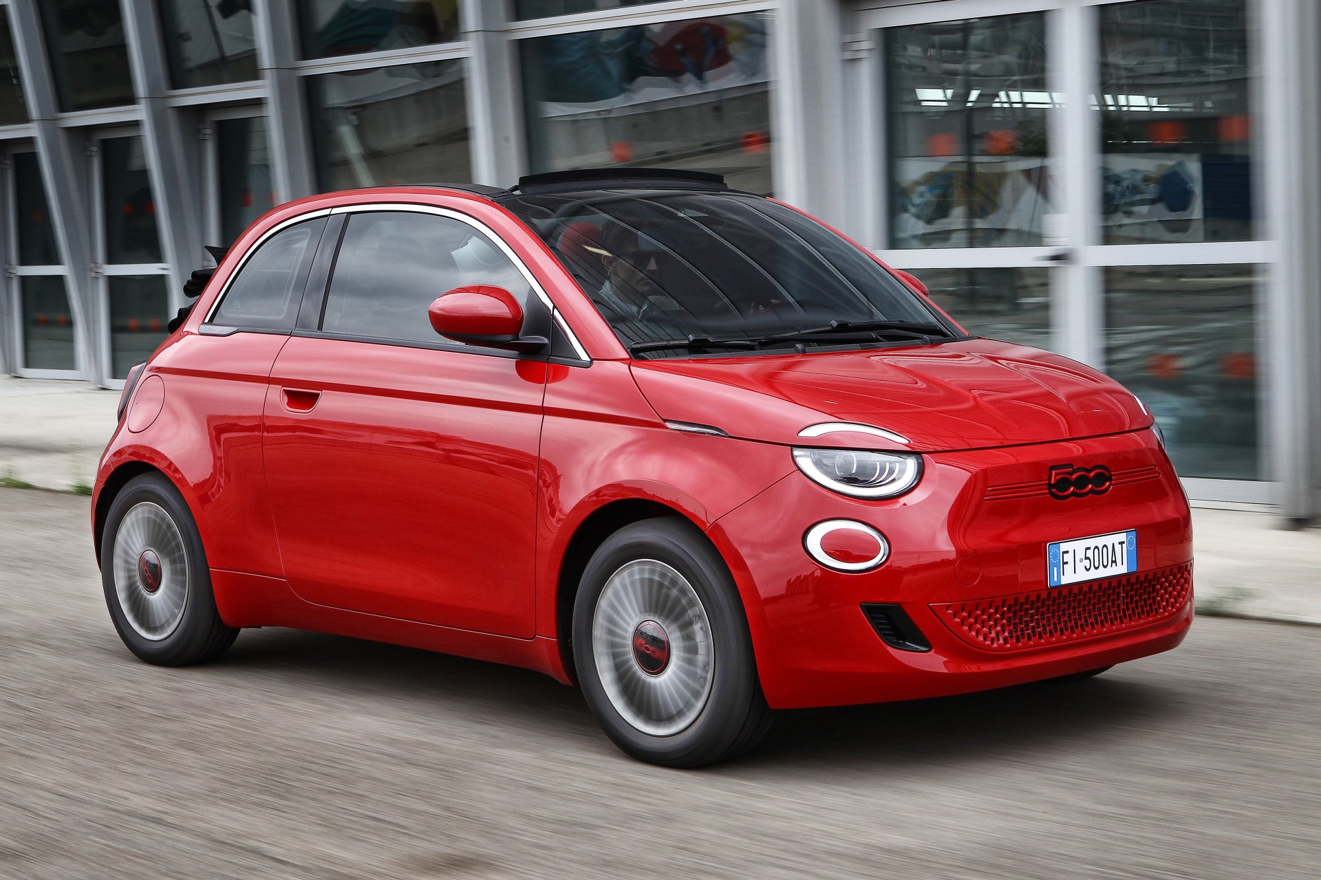 nuova500red | Vezess | Vezess