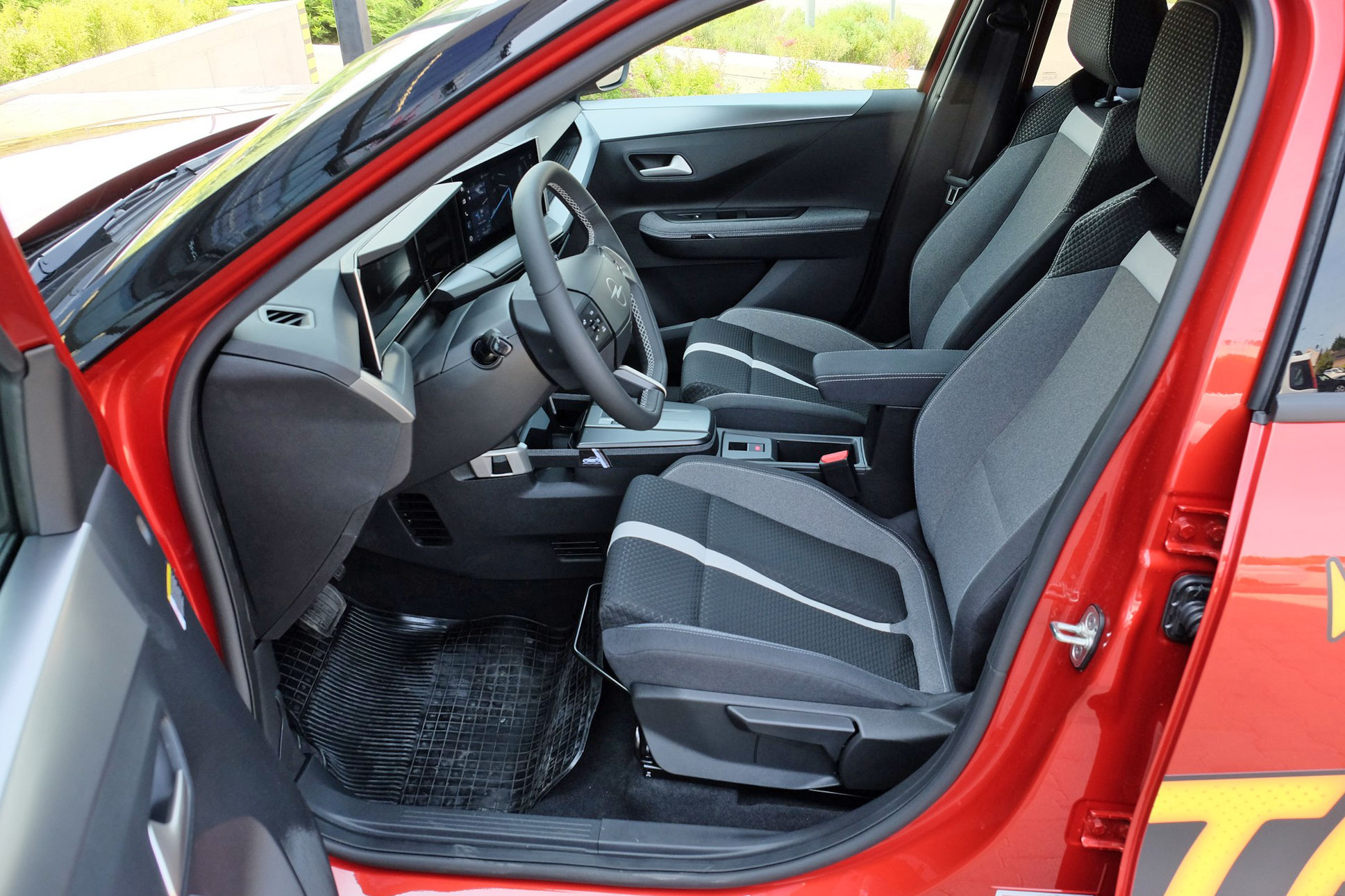 opel-frontera-electric-teszt-2025-11 | Vezess | Vezess