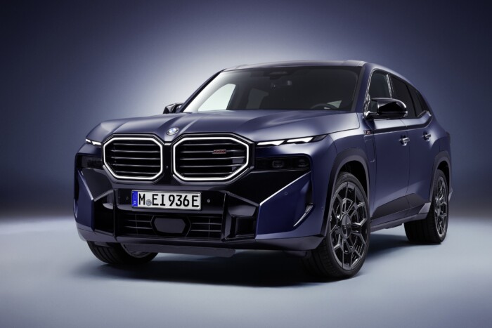 Dobja a 650 lovas hibridet a BMW