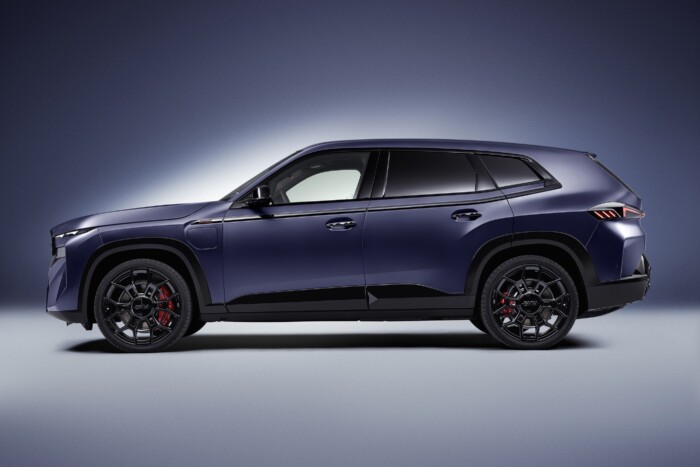 Dobja a 650 lovas hibridet a BMW 11