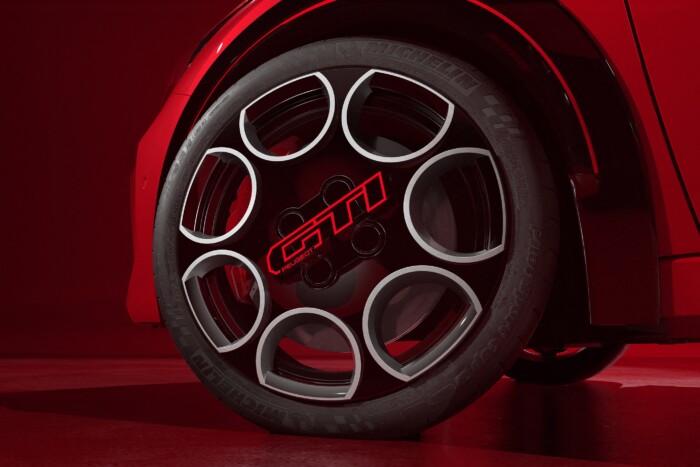 Visszatért a GTI, ismét van tüzes kis Peugeot 9