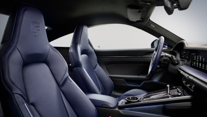 A legmenőbb cipőkről mintázták ezeket a Porschékat 10