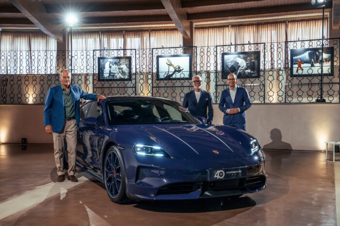 A legmenőbb cipőkről mintázták ezeket a Porschékat 6