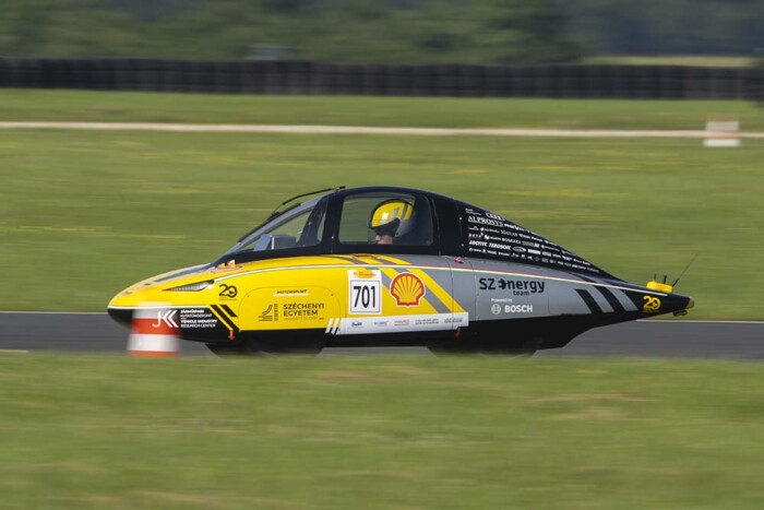 Magyar győzelem a jövő autóinak versenyén