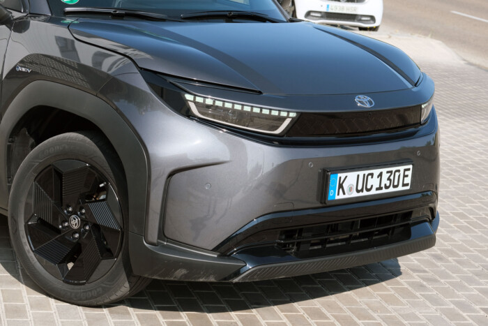 1 millió km-es garanciád lehet erre az autóra 6 | Vezess 1 millió km-es garanciád lehet erre az autóra 6