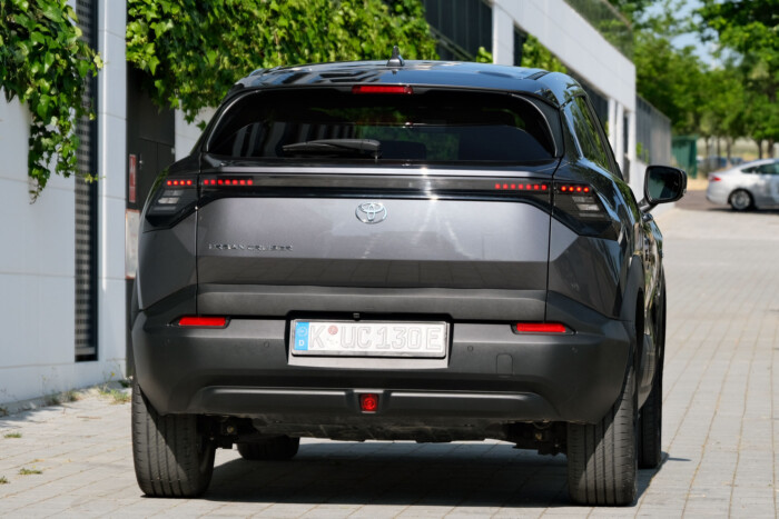 1 millió km-es garanciád lehet erre az autóra 12 | Vezess 1 millió km-es garanciád lehet erre az autóra 12