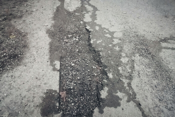 Egy kátyú, tízezer forint – így javítják Budapest útjait 6 | Vezess Egy kátyú, tízezer forint – így javítják Budapest útjait 6