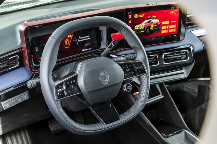 Vidám kisautó nagyon is komoly küldetéssel 6