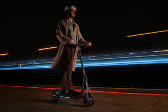 Eddig csak autók tudtak olyat, mint amit ez a roller