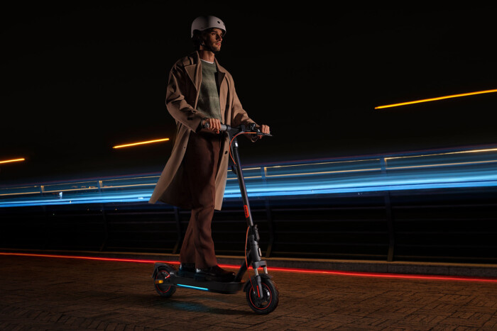 Eddig csak autók tudtak olyat, mint amit ez a roller 12