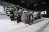 F1: 20 éves festést kap a McLaren 1