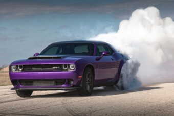 Maga lesz a száguldó ördög ez az 1700 lóerős, amerikai izomautó