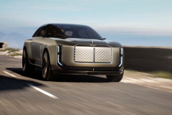 Kilencvenéves ihlet repíti a jövőbe a Bentley-t