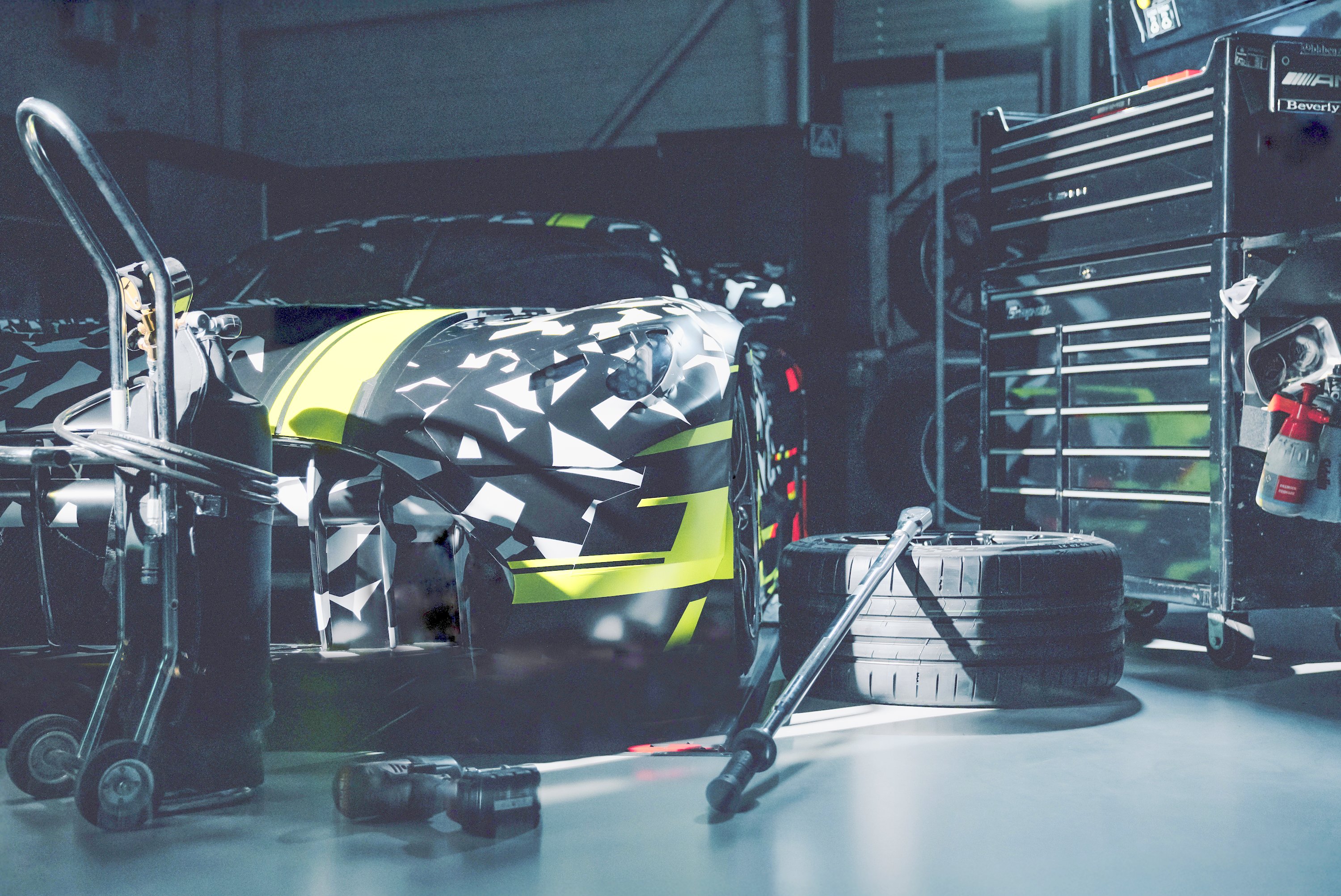 CONCEPT AMG GT TRACK SPORT neues High-Performance-Projekt von Mercedes-AMG CONCEPT AMG GT TRACK SPORT new high-performance project from Mercedes AMG | Vezess | Vezess