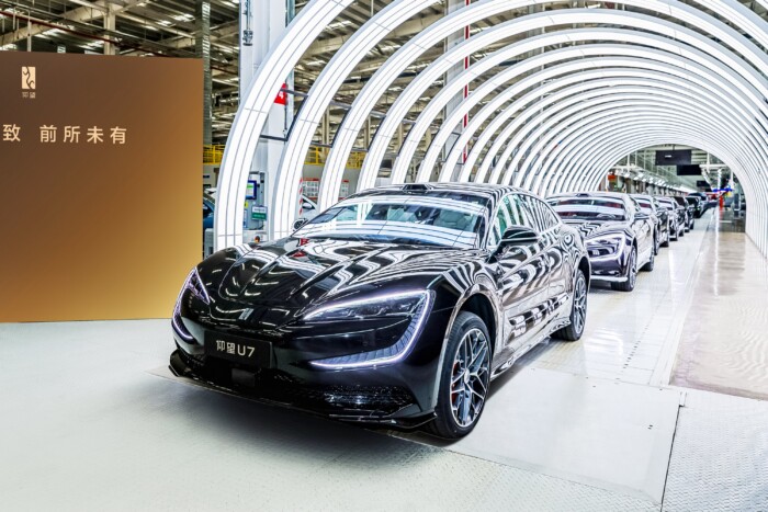 Ömlenek a kínai autók, itt vannak a friss számok 6