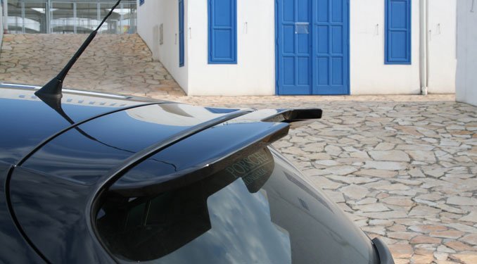 Öt ütős kiegészítő, ami minden sportos autón ott volt a 2000-es évek elején 1 | Vezess Öt ütős kiegészítő, ami minden sportos autón ott volt a 2000-es évek elején 1