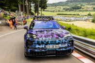 Szemétből készül, tele van ötlettel ez a Porsche 10