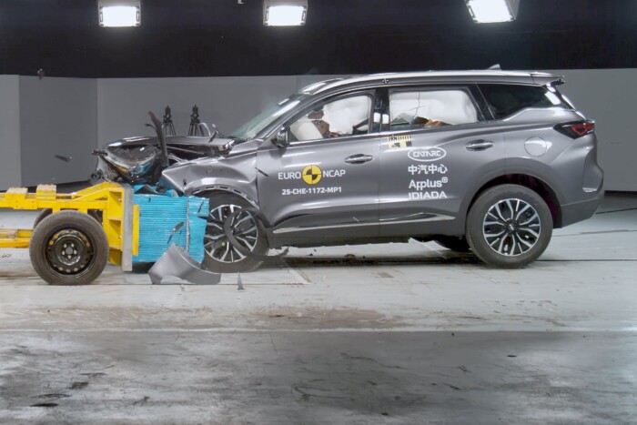 Tervezési hibák miatt veszélyesek ezek az autók 6 | Vezess Tervezési hibák miatt veszélyesek ezek az autók 6