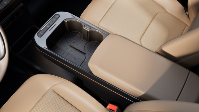 Meglepetések helyett családi SUV-ot mutatott a Kia 13