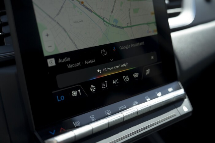 Családbarát mindenest mutatott be a Mitsubishi 8