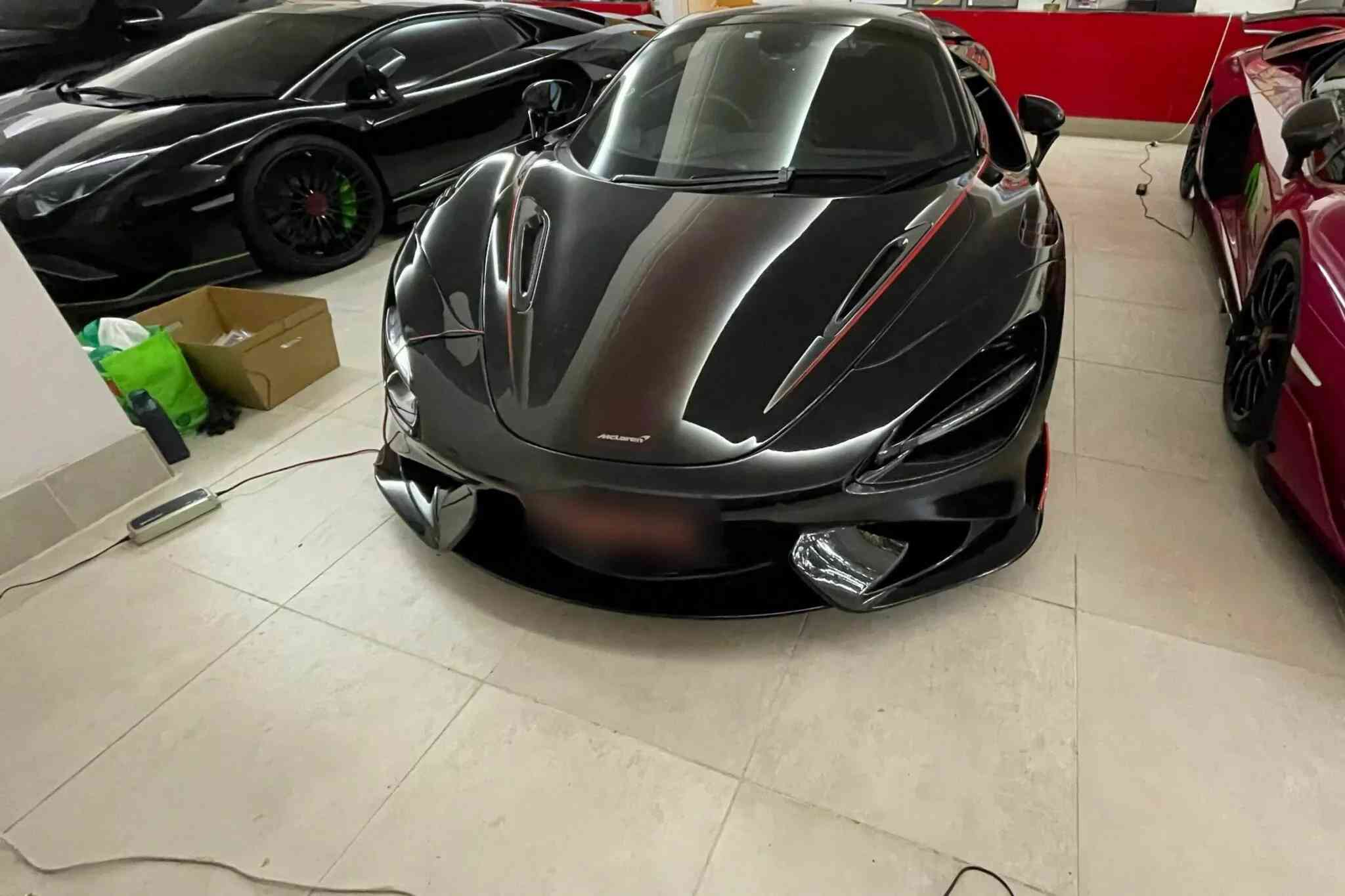 australian-police-seize-supercars-26_result22-2048x1365 | Vezess | Vezess