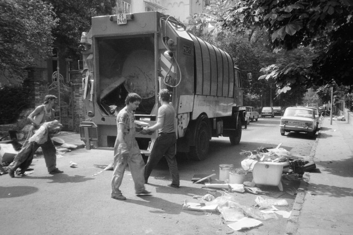 Gyerekkori álomautókat kapott Győr, megnéztük 12 | Vezess Gyerekkori álomautókat kapott Győr, megnéztük 12