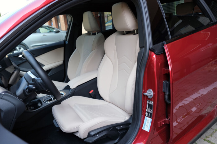 Miben jobb a dízel a full hibridnél? 15