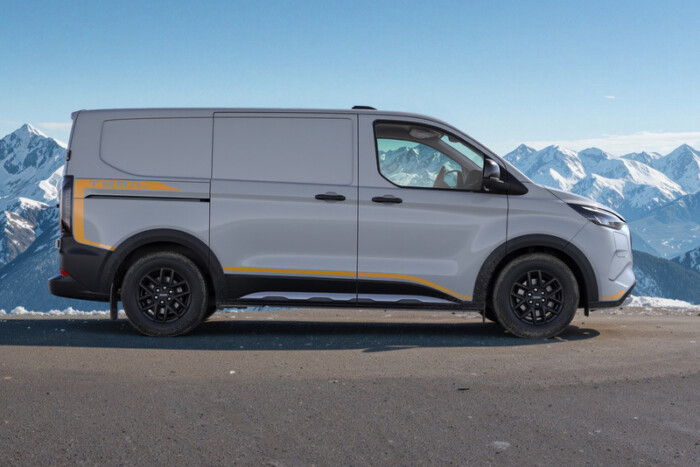 Ezzel a furgonnal zölden jön a csomag, még ha hegyen lakunk is 4