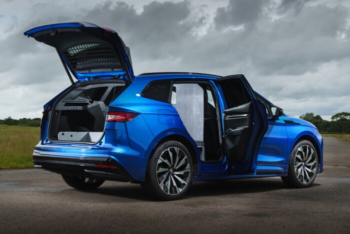 Áfamentes verzió készült a legdrágább Škodából 9