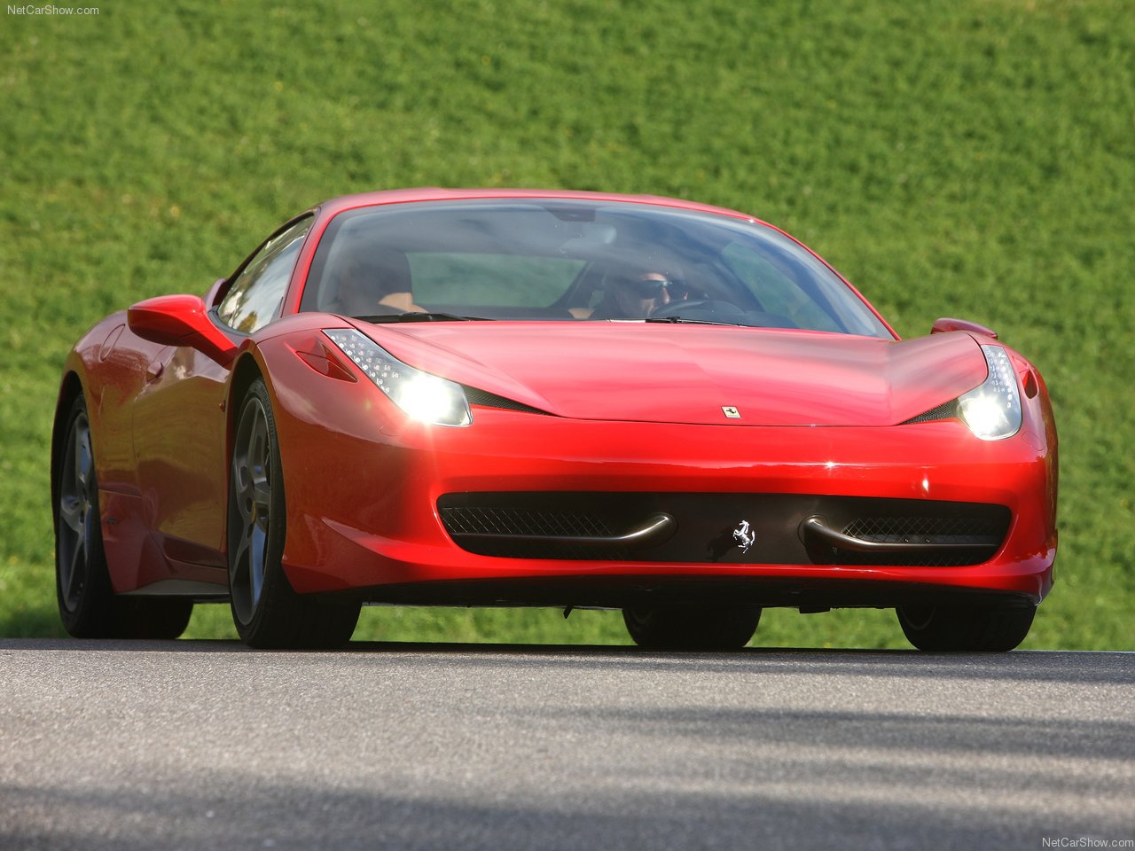 ferrari-458_italia-2011-1280-01d3735339c226fafa2aacc290fa88b65d | Vezess | Vezess