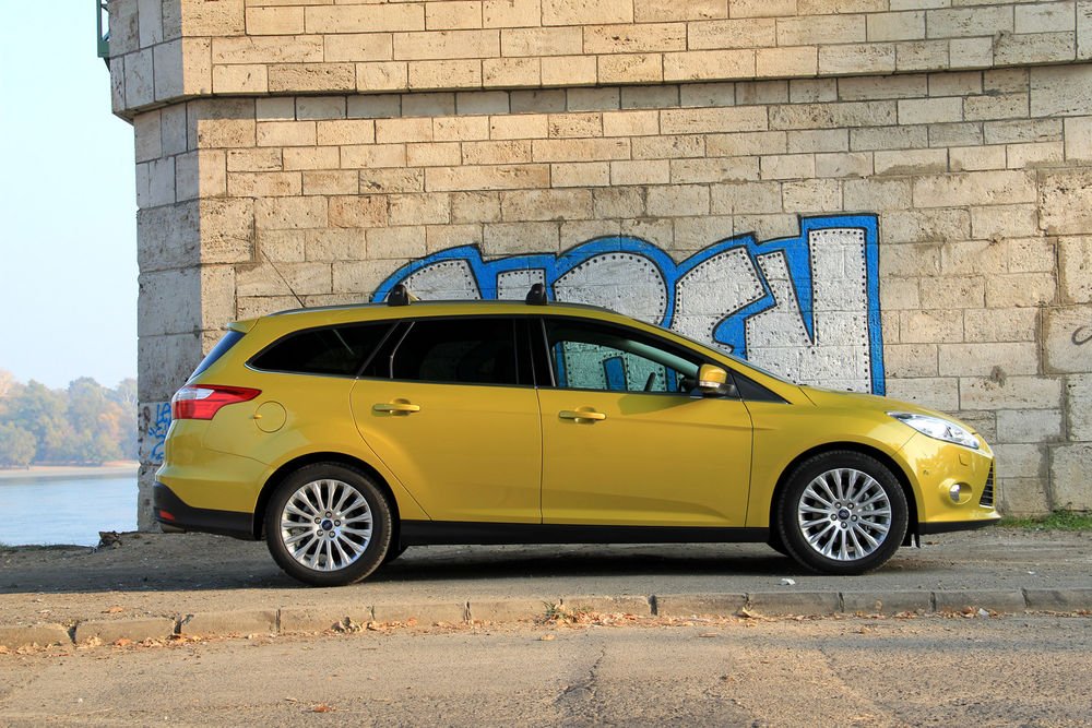 ford4-48981_382084_1000x700 | Vezess | Vezess