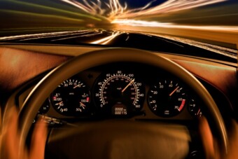 175-tel száguldott a fiatal autós anyjával együtt, de nem ez volt az igazi meglepetés