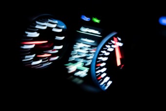 Rászálltak a szupergyorshajtókra, két perc után horogra akadt az első