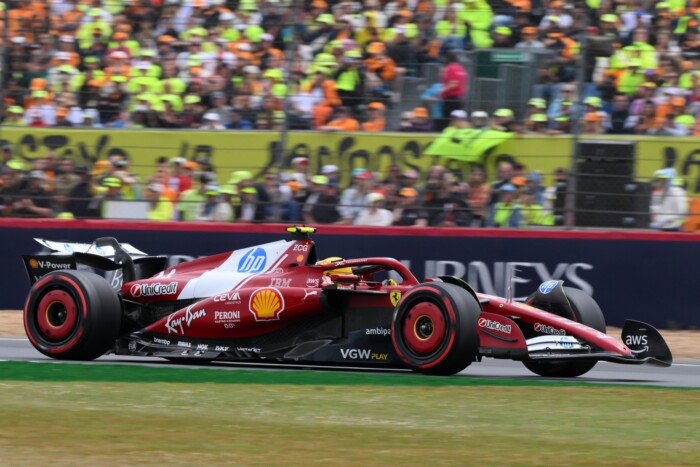 F1: Hamilton mindent megtenne a győzelemért